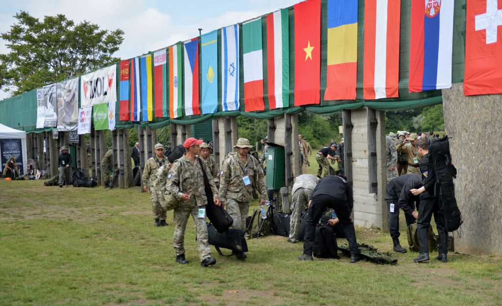 4025 Mesterlovo Vilagkupa Nagyteteny