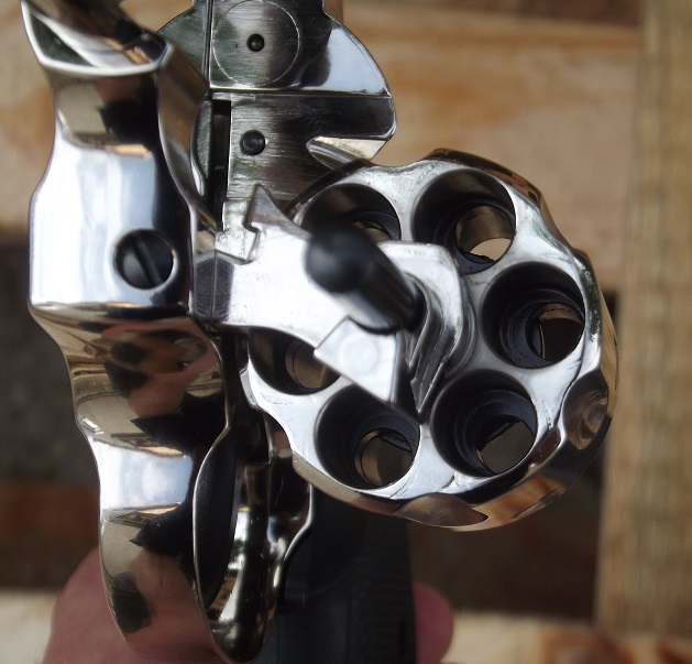 g020 dob szembol kicsi