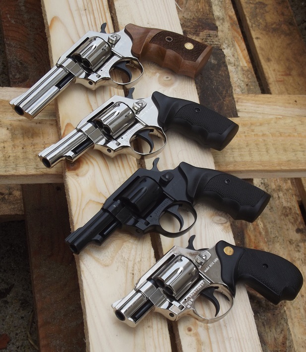 g020 es a tobbiek kicsi