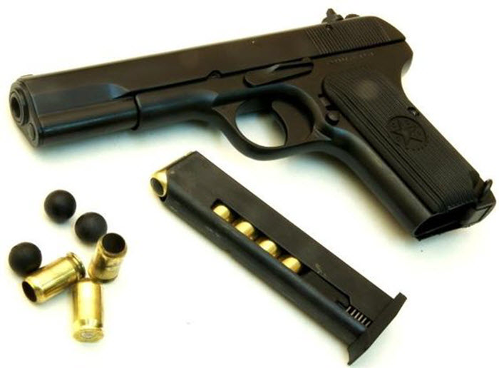 .45 Rubber szerelt lőszeres TT - illegális nálunk!