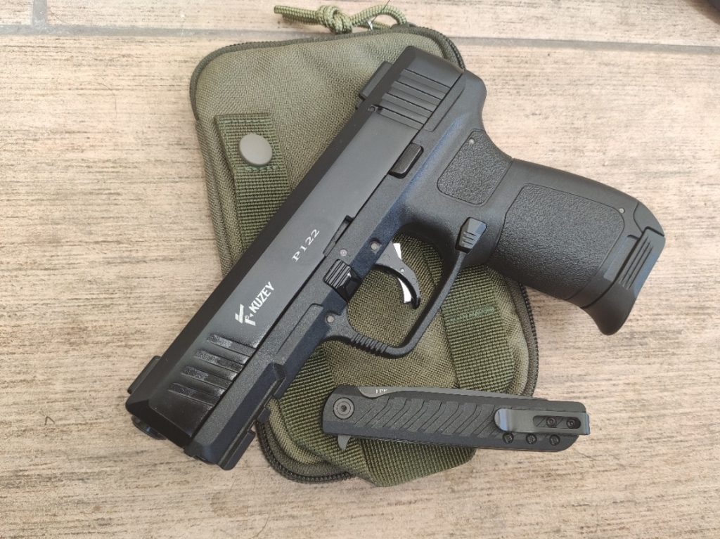 Kuzey P122 és S900 (9 mm PAK, 17+1) gázpisztolyok - KaliberInfo