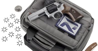 Smith and Wesson SPEC SERIES R MODEL 686 PLUS NO LOCK Smith and Wesson SPEC SERIES R MODEL 686 PLUS NO LOCK